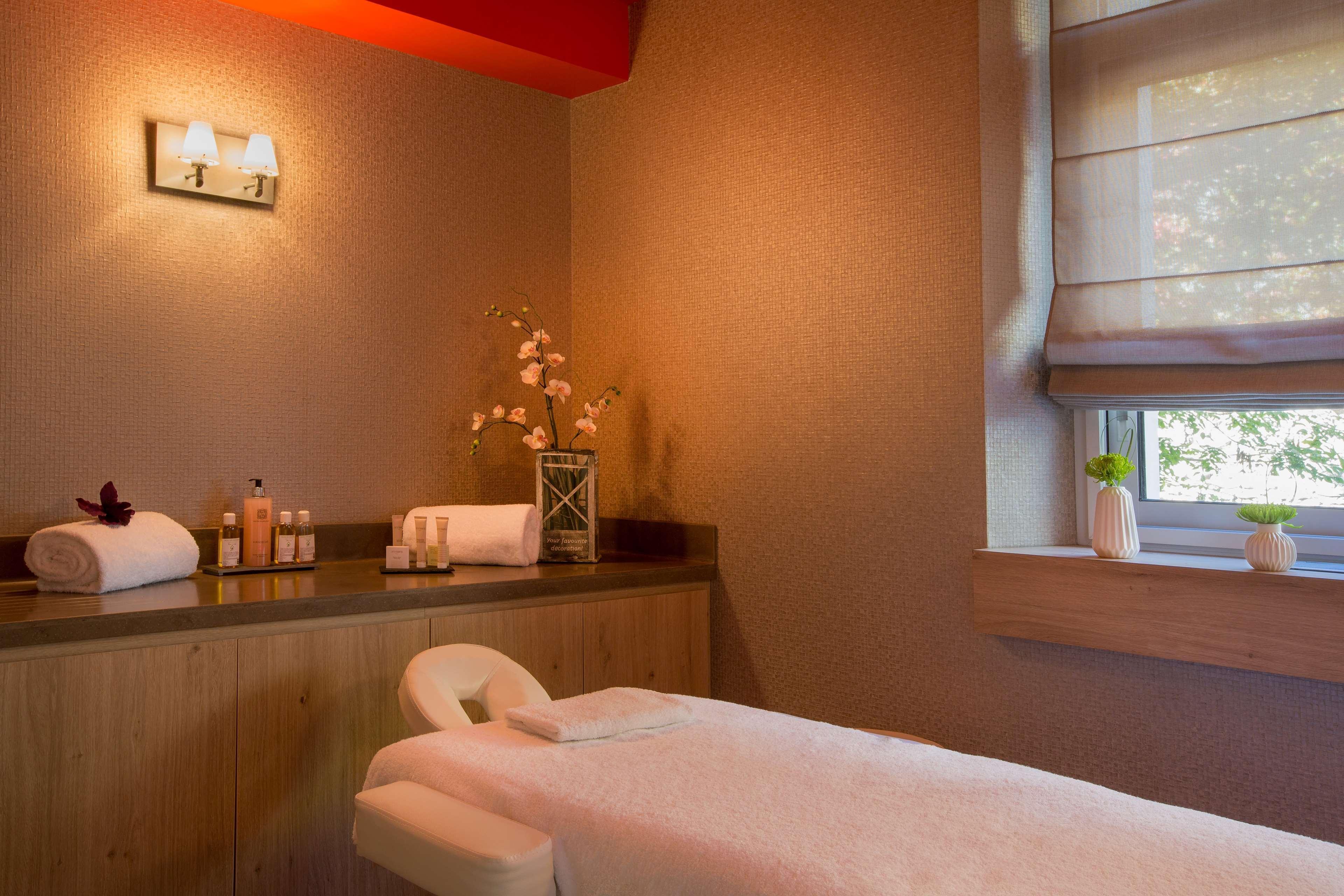 Hotel Le Rive Droite & Spa Lourdes Eksteriør bilde