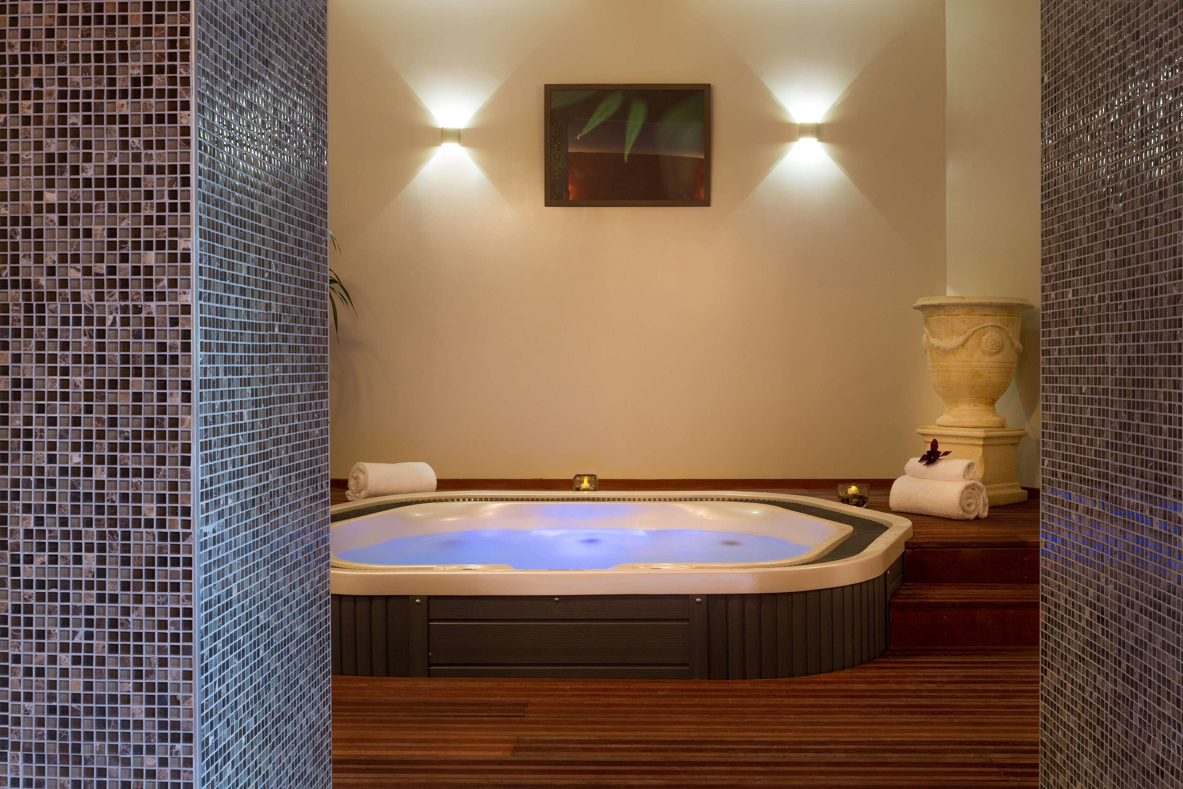 Hotel Le Rive Droite & Spa Lourdes Eksteriør bilde
